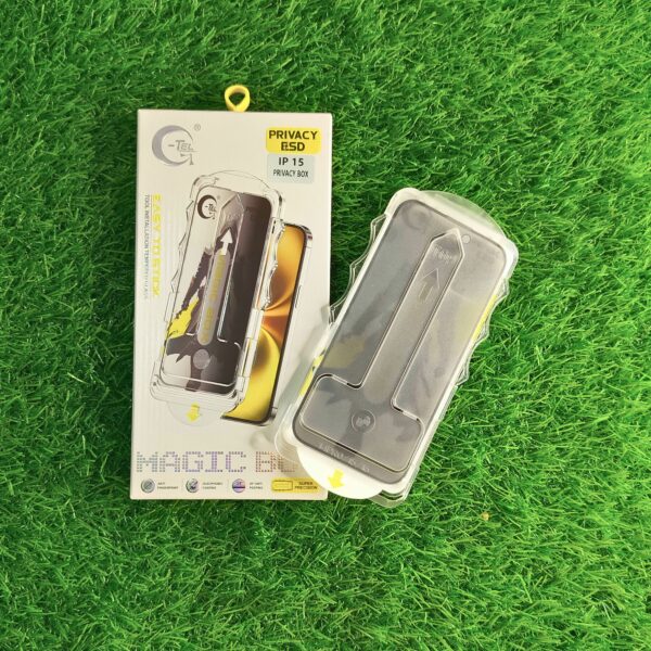 iPhone 15 Privacy Tempered Glass With Installation Kit